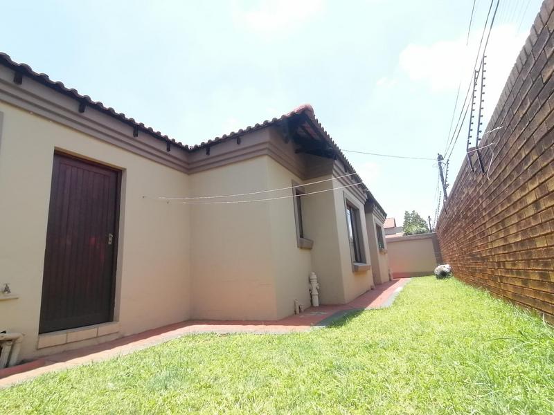 To Let 3 Bedroom Property for Rent in Montana Gauteng
