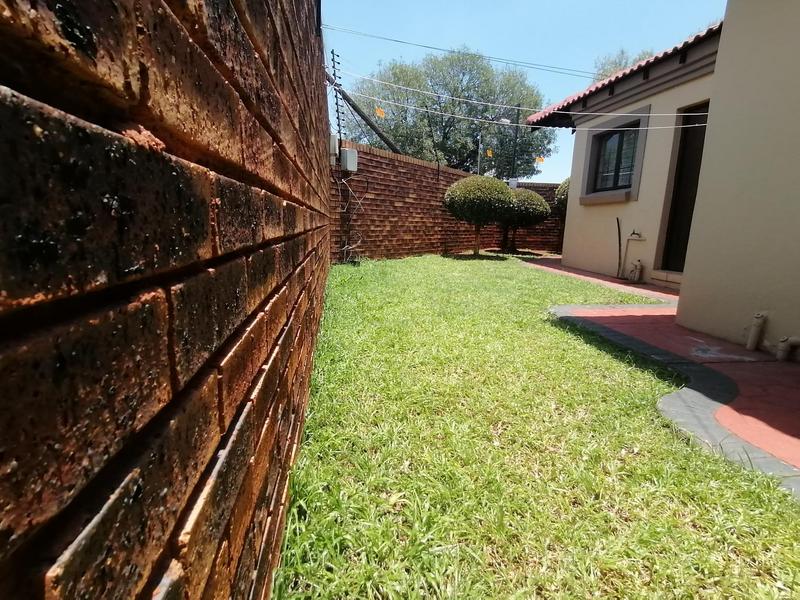 To Let 3 Bedroom Property for Rent in Montana Gauteng