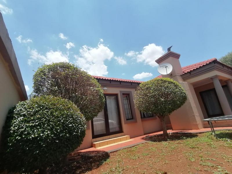 To Let 3 Bedroom Property for Rent in Montana Gauteng
