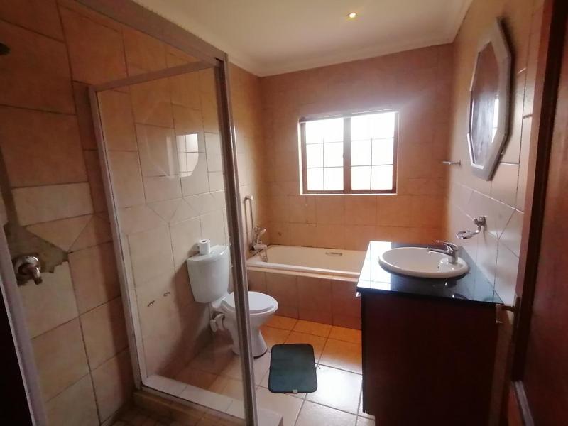 To Let 3 Bedroom Property for Rent in Montana Gauteng