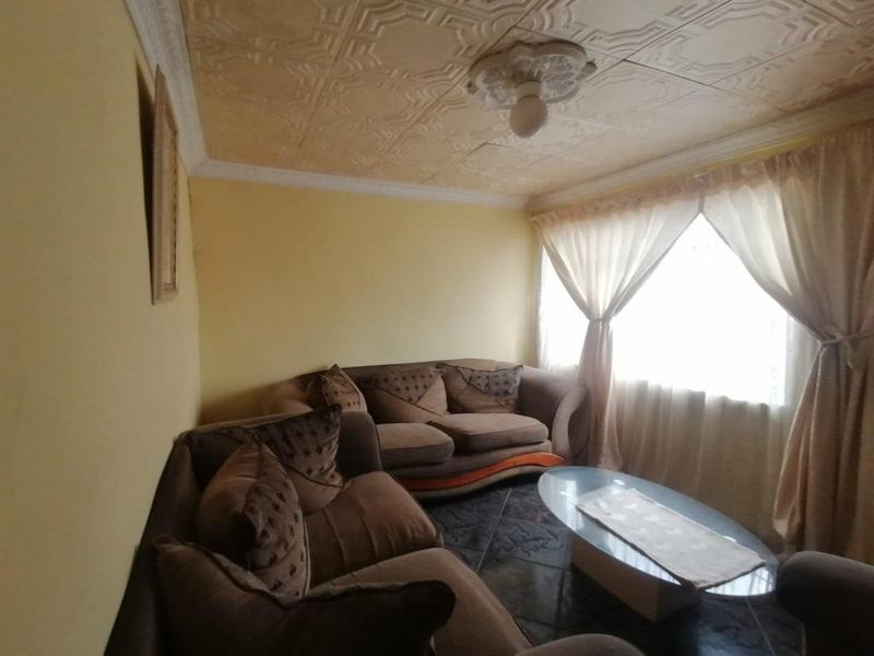 To Let 4 Bedroom Property for Rent in Soshanguve Gauteng