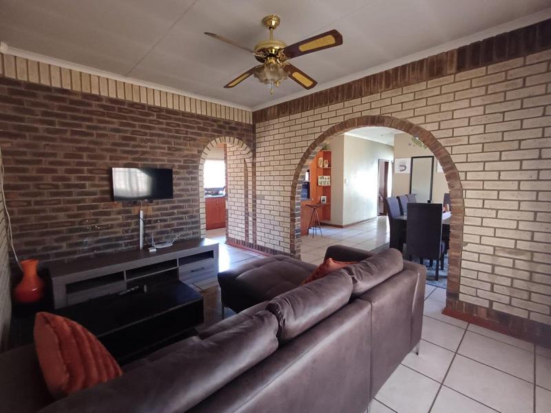 3 Bedroom Property for Sale in Booysens Gauteng