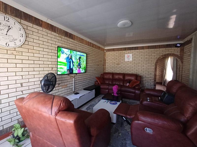 3 Bedroom Property for Sale in Booysens Gauteng