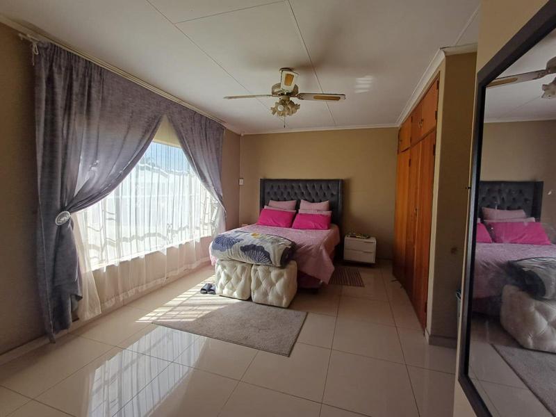 3 Bedroom Property for Sale in Booysens Gauteng