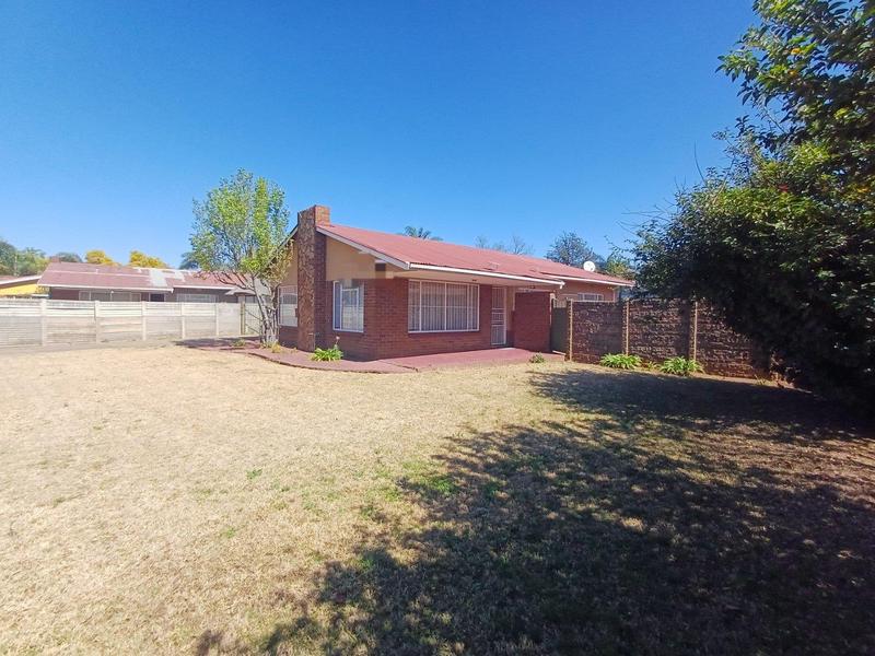3 Bedroom Property for Sale in Booysens Gauteng