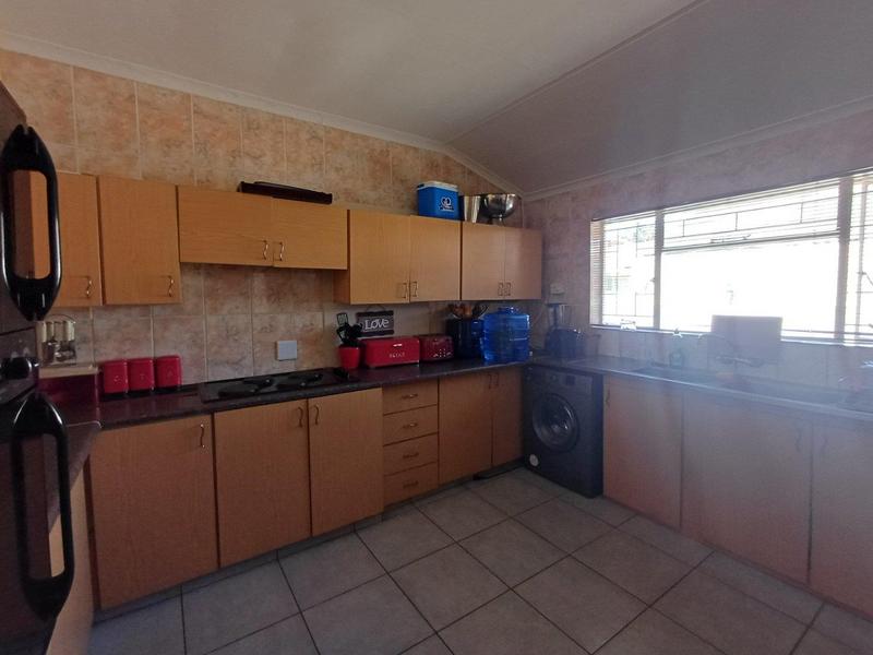 3 Bedroom Property for Sale in Booysens Gauteng