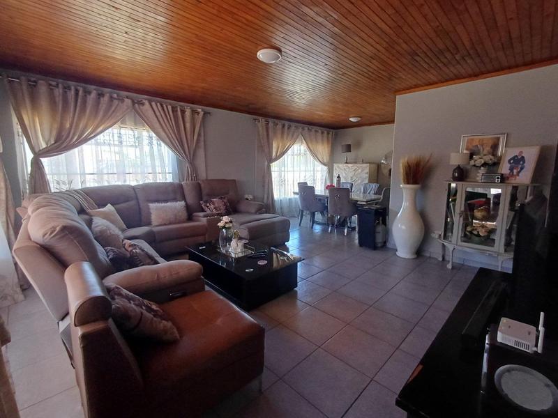 3 Bedroom Property for Sale in Booysens Gauteng