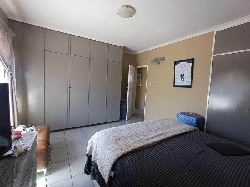 3 Bedroom Property for Sale in Booysens Gauteng