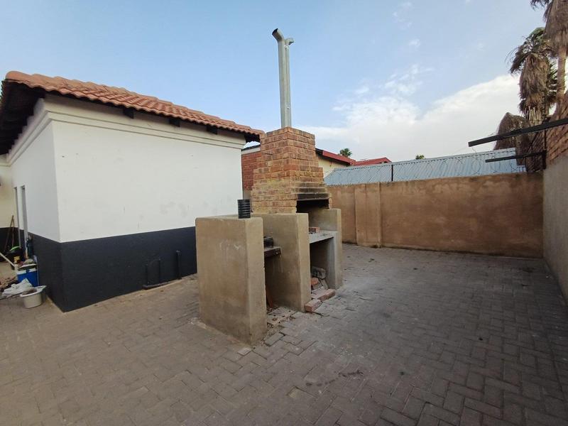 9 Bedroom Property for Sale in Booysens Gauteng