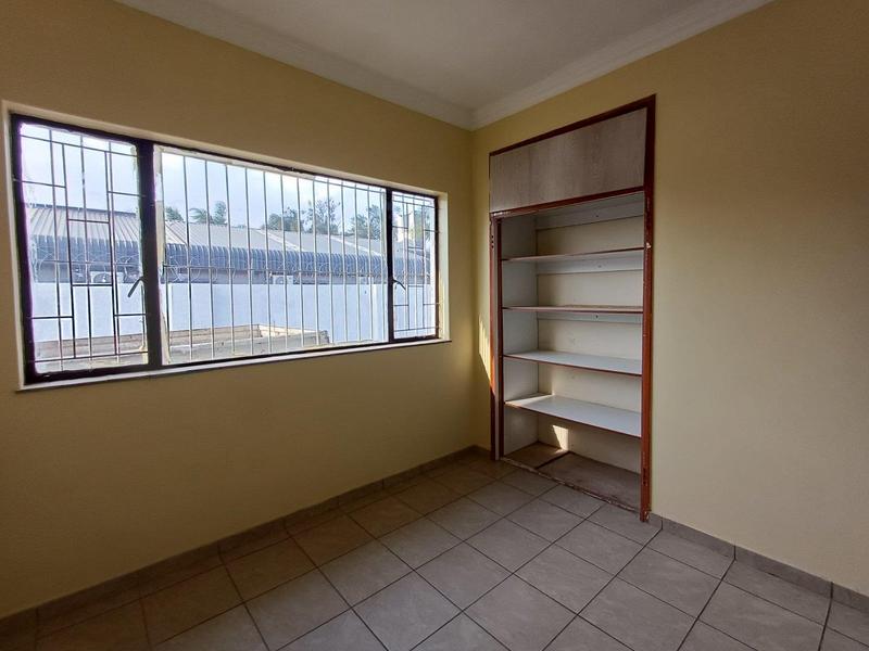 9 Bedroom Property for Sale in Booysens Gauteng