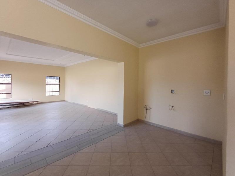 9 Bedroom Property for Sale in Booysens Gauteng