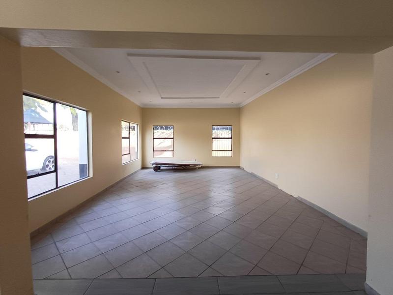 9 Bedroom Property for Sale in Booysens Gauteng