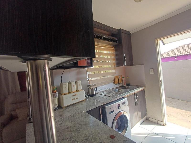 3 Bedroom Property for Sale in Blue Hills Gauteng