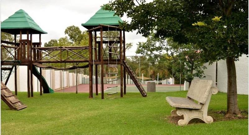 4 Bedroom Property for Sale in Kyalami Estates Gauteng