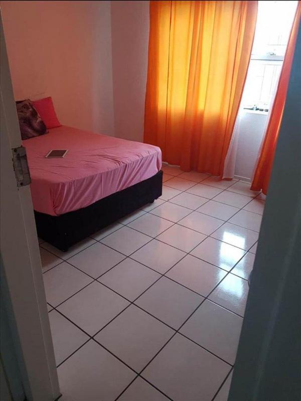 2 Bedroom Property for Sale in Vorna Valley Gauteng