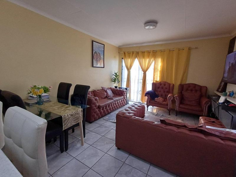 3 Bedroom Property for Sale in Hesteapark Gauteng