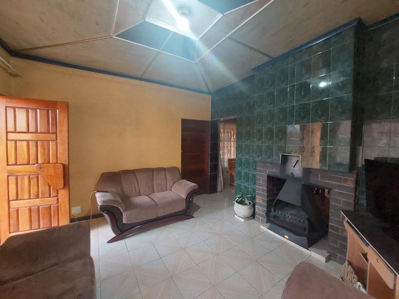 4 Bedroom Property for Sale in Mamelodi Gauteng