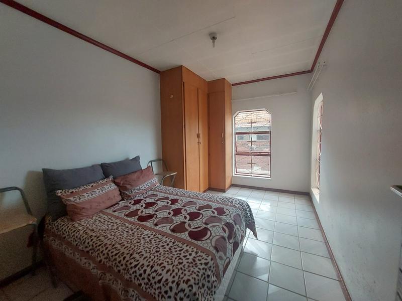 4 Bedroom Property for Sale in Mamelodi Gauteng