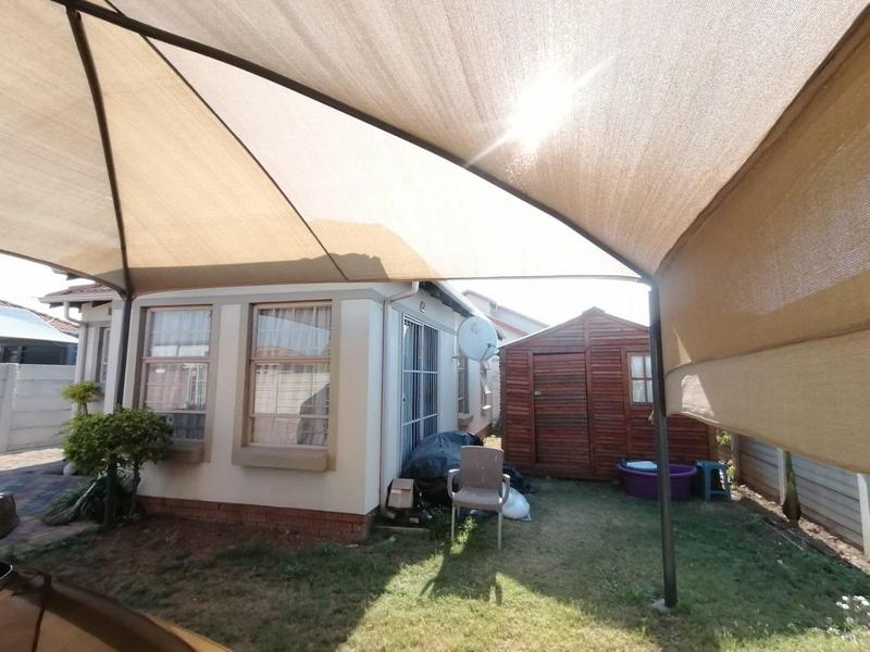 3 Bedroom Property for Sale in Andeon Gauteng