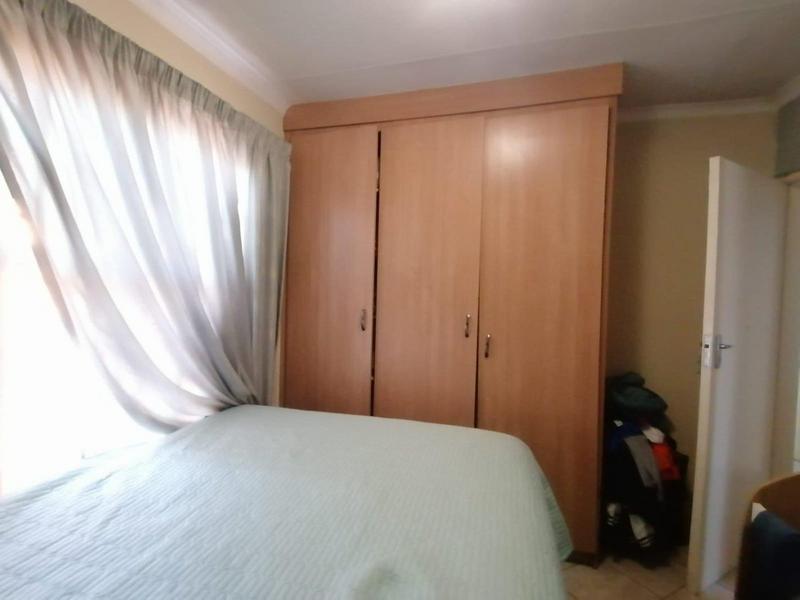 3 Bedroom Property for Sale in Andeon Gauteng