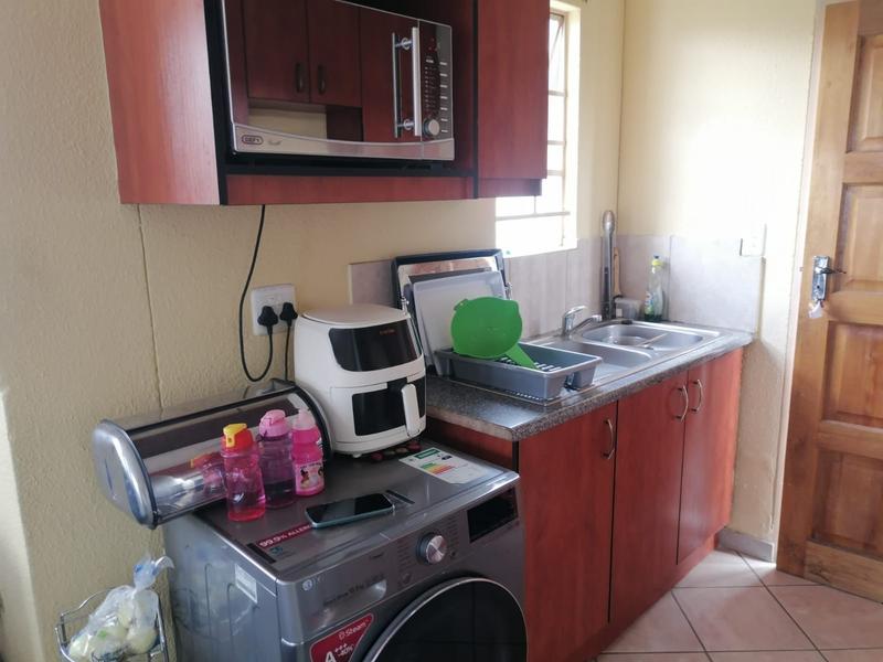 3 Bedroom Property for Sale in Andeon Gauteng