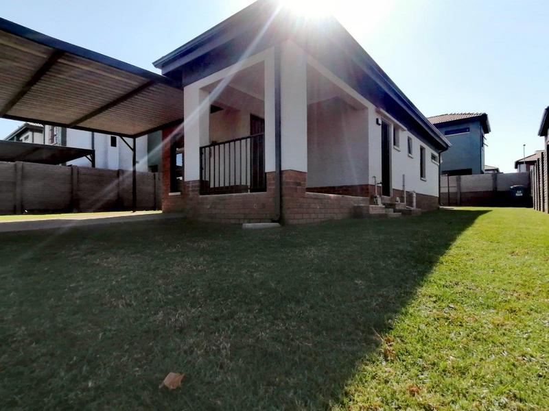 3 Bedroom Property for Sale in Lotus Gardens Gauteng
