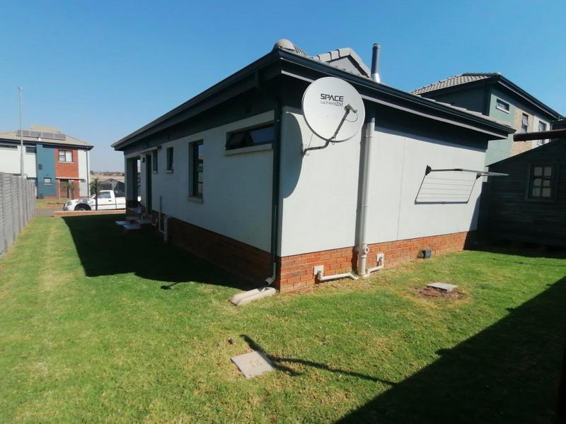 3 Bedroom Property for Sale in Lotus Gardens Gauteng