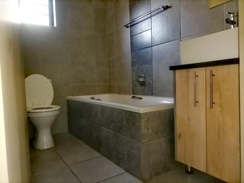 3 Bedroom Property for Sale in Lotus Gardens Gauteng