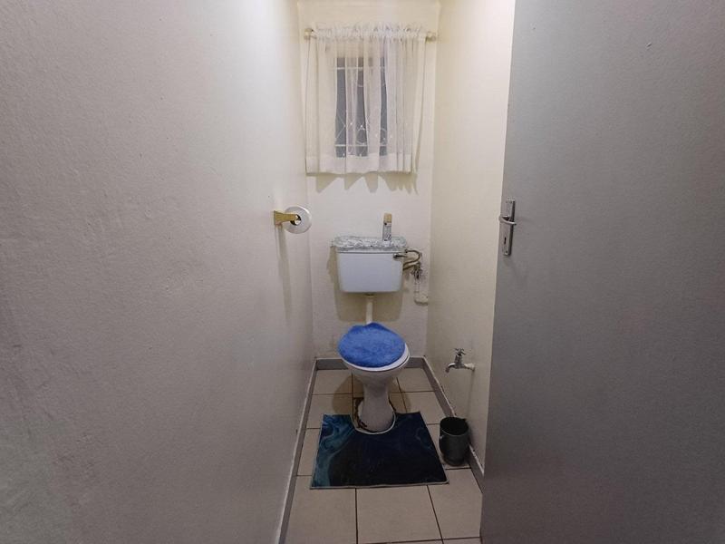 3 Bedroom Property for Sale in Lotus Gardens Gauteng