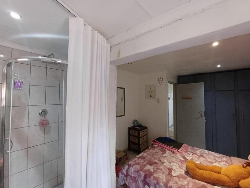 3 Bedroom Property for Sale in Lotus Gardens Gauteng