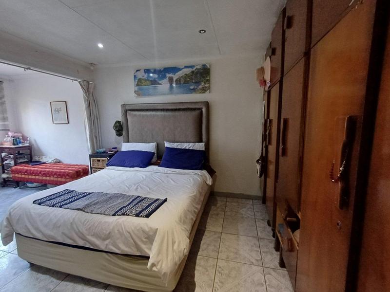 3 Bedroom Property for Sale in Lotus Gardens Gauteng