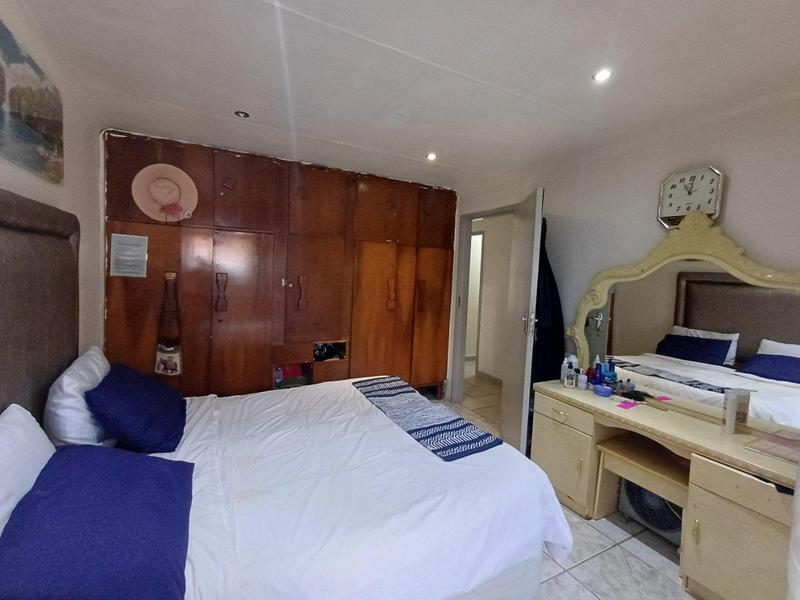 3 Bedroom Property for Sale in Lotus Gardens Gauteng