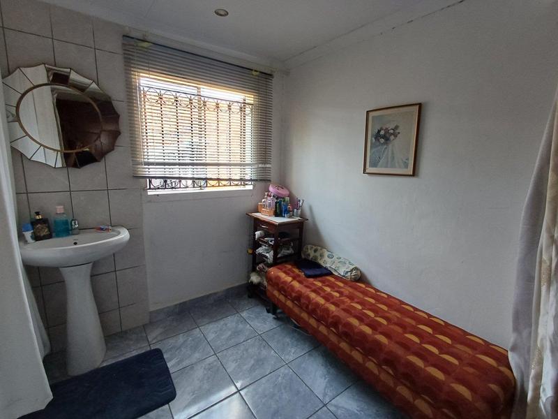 3 Bedroom Property for Sale in Lotus Gardens Gauteng