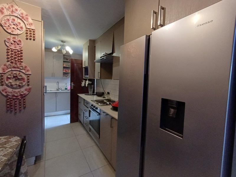 2 Bedroom Property for Sale in Wapadrand Gauteng