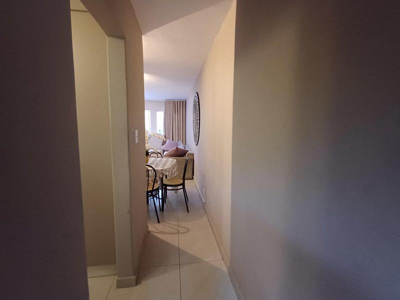 2 Bedroom Property for Sale in Wapadrand Gauteng