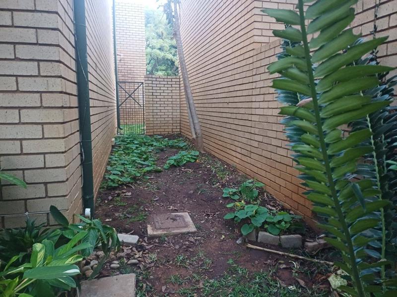 2 Bedroom Property for Sale in Wapadrand Gauteng