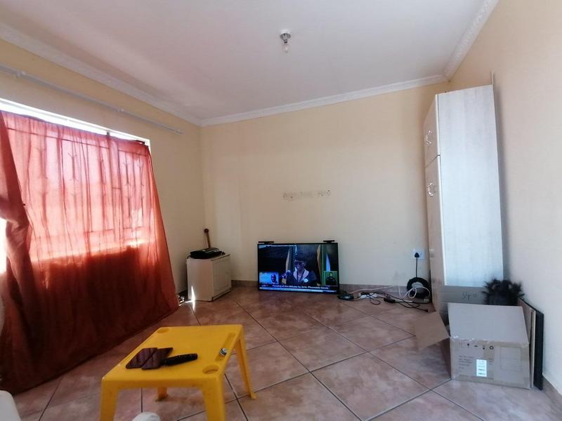 3 Bedroom Property for Sale in Soshanguve VV Gauteng