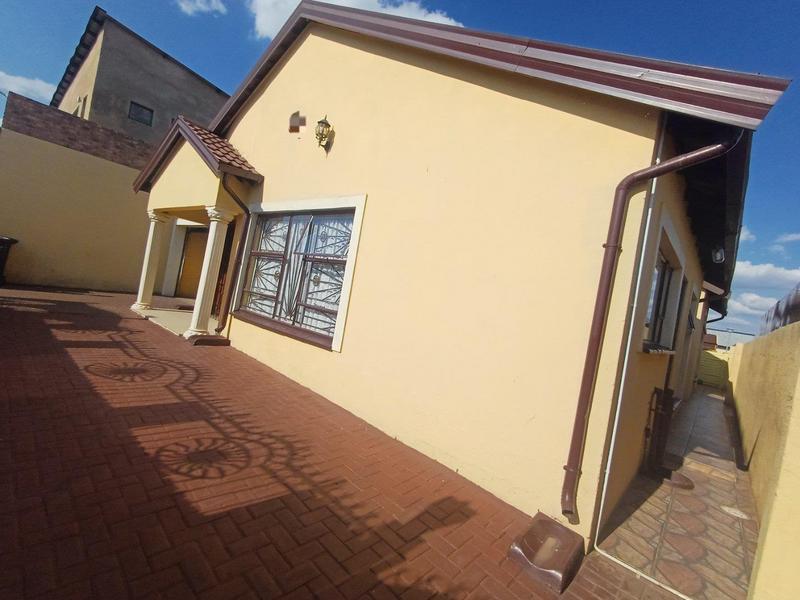 3 Bedroom Property for Sale in Danville Gauteng