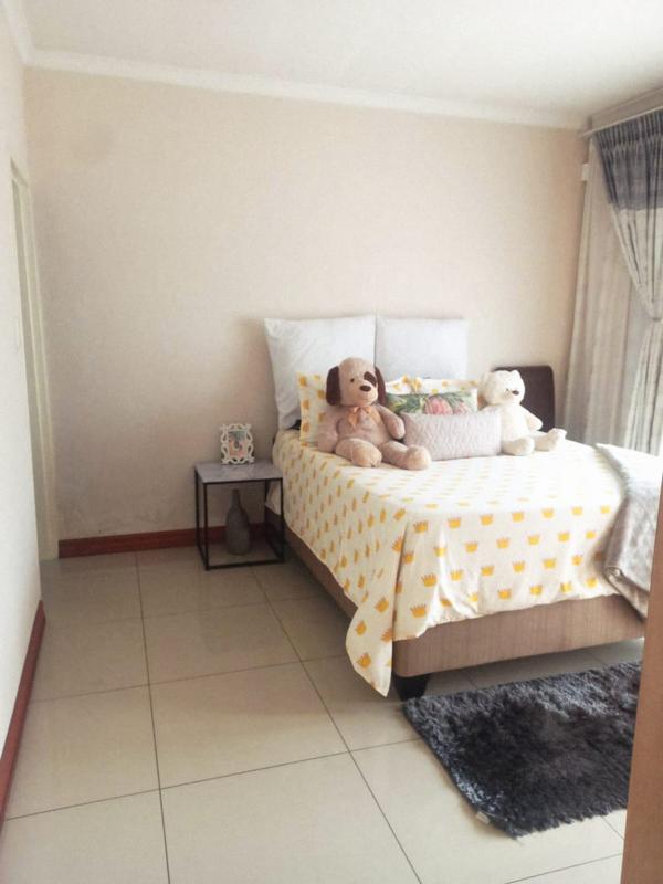 3 Bedroom Property for Sale in Roodekop Gauteng
