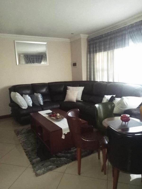3 Bedroom Property for Sale in Roodekop Gauteng