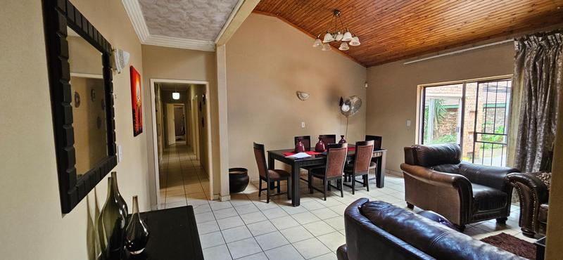 4 Bedroom Property for Sale in Theresa Park Gauteng