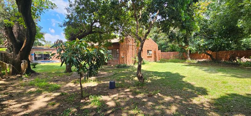 4 Bedroom Property for Sale in Theresa Park Gauteng