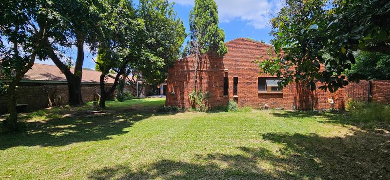 4 Bedroom Property for Sale in Theresa Park Gauteng