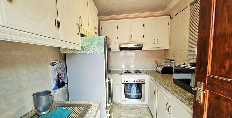 4 Bedroom Property for Sale in Atteridgeville Gauteng