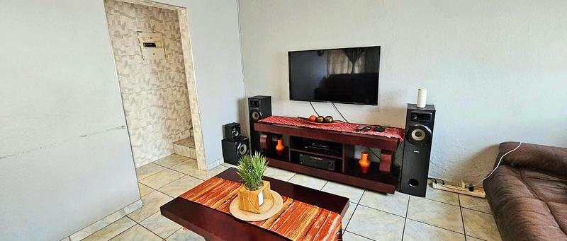 4 Bedroom Property for Sale in Atteridgeville Gauteng