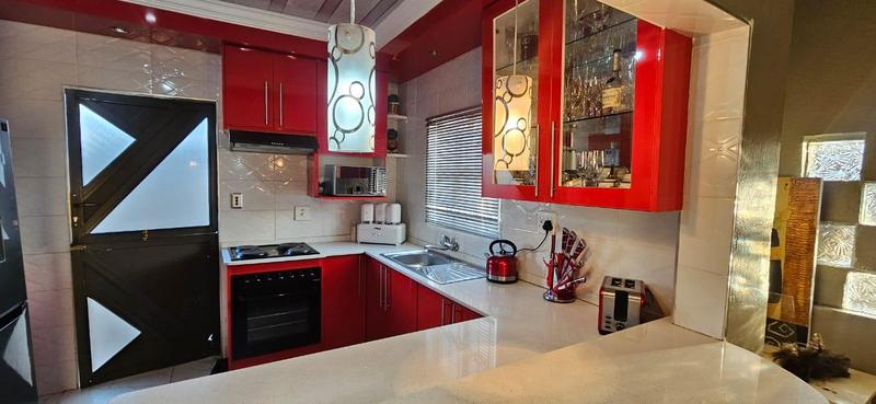 3 Bedroom Property for Sale in Atteridgeville Gauteng