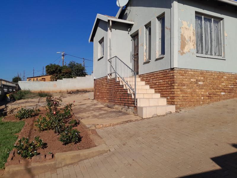 2 Bedroom Property for Sale in Atteridgeville Gauteng