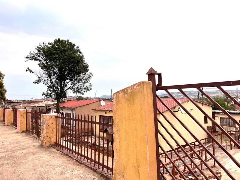 2 Bedroom Property for Sale in Atteridgeville Gauteng
