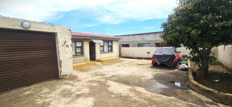 5 Bedroom Property for Sale in Atteridgeville Gauteng