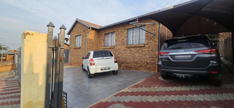 3 Bedroom Property for Sale in Atteridgeville Gauteng